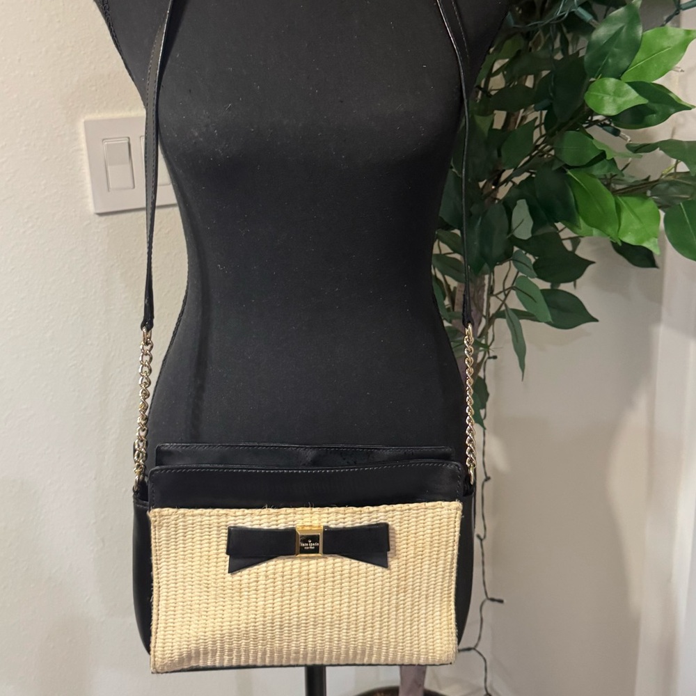 Kate Spade New York Montford Park Straw & Black w/ Gold Crossbody Bag / Purse